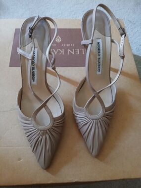 Authentic Manolo Blahnik Slingback Heels